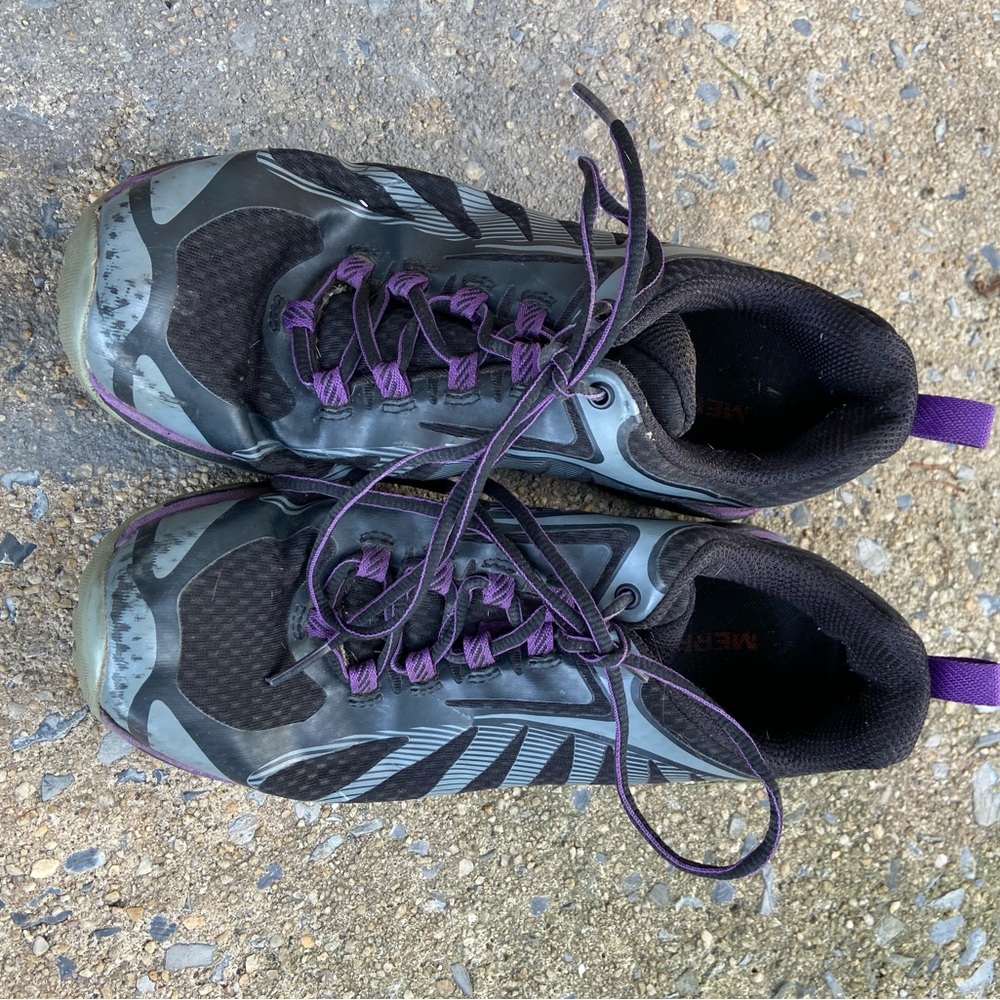 Merrell Women's Siren Edge Black & Purple Athletic Hiking Outdoor Shoes Size 7.5